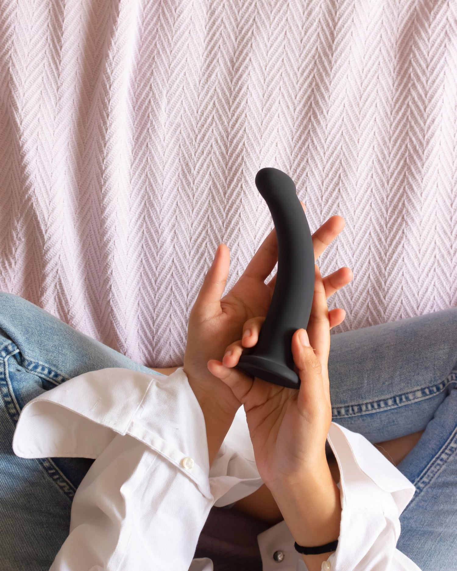 Elevating Handjobs, Fingering and Mutual Masturbation with Toys